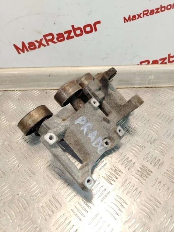 Кронштейн двигателя Toyota Land Cruiser Prado 1662030010 J120 1KD-FTV