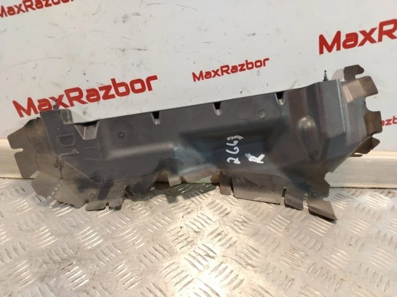 Дефлектор радиатора Peugeot 308 9680361480 T7 DV6C, правый