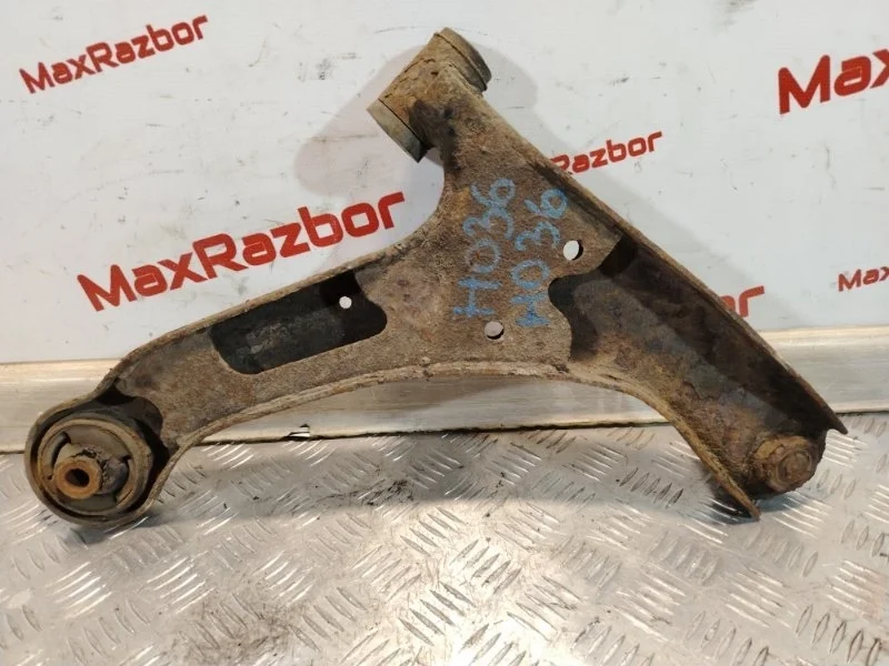 Рычаг Suzuki Grand Vitara 4520278K00 JT J20A, передний левый