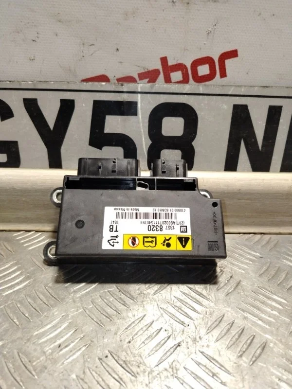 Блок SRS Opel Insignia 2012 13578320 G09 Z18XER