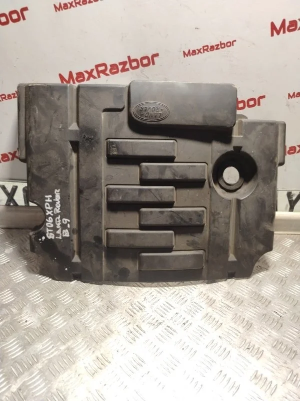 Декоративная крышка двигателя Land Rover Discovery 3 LBH000182 L319 276DT