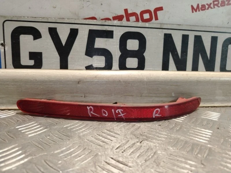 Катафот бампера Volkswagen Touareg 7L6945106A GP, задний правый