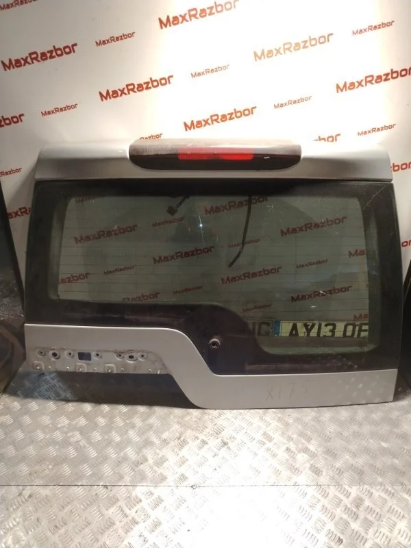 Крышка багажника Land Rover Discovery 3 BHA780070 L319 276DT