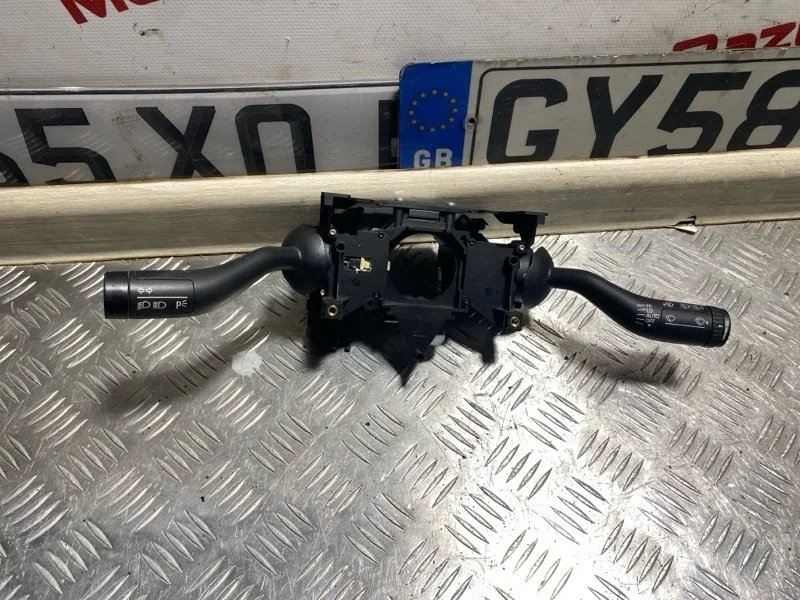 Подрулевой переключатель Volkswagen Touareg 7L6953549F GP