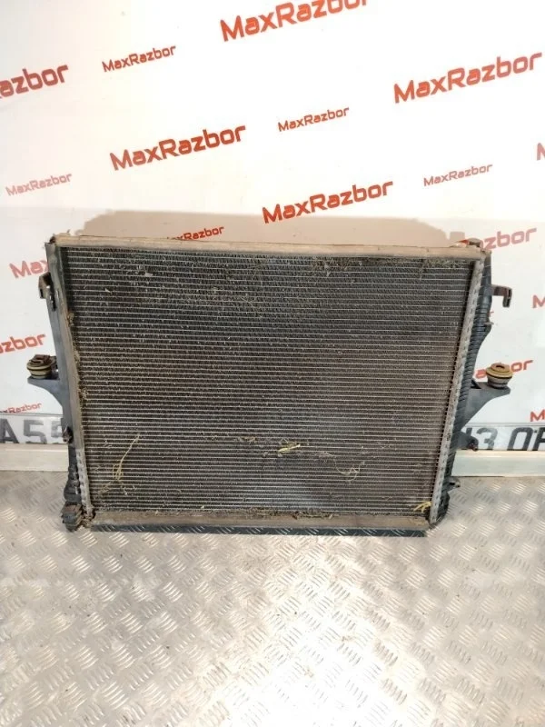 Радиатор основной Volkswagen Touareg 7L0121253A GP