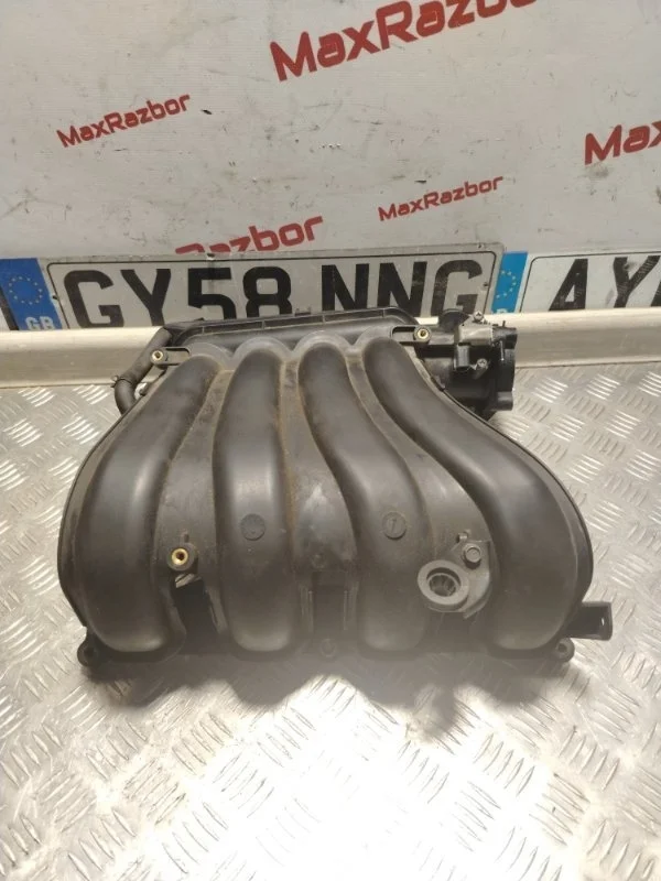 Впускной коллектор Nissan Qashqai 14001CY00A J10