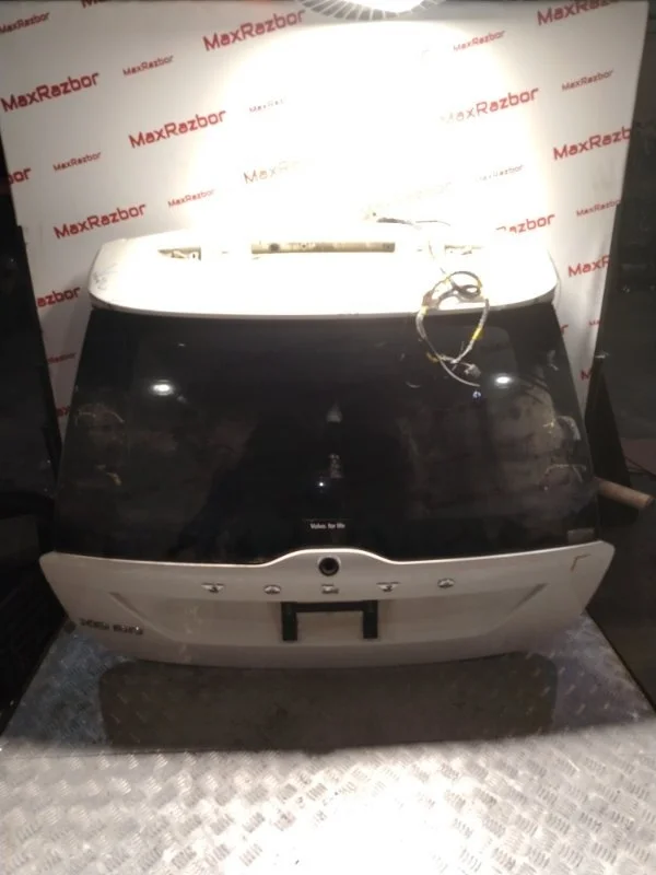 Крышка багажника Volvo Xc60 39811096 DZ31 B4204T7