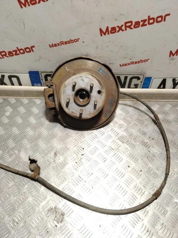 Кулак Nissan Qashqai 43202JG000 J10, задний левый