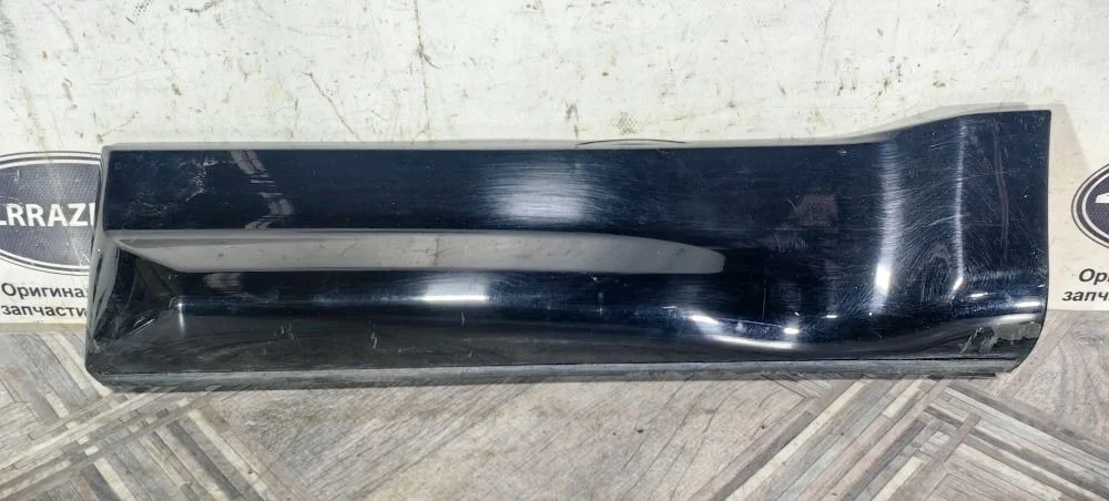 Молдинг задней левой двери Land Rover Range Rover Sport I (2005—2009)