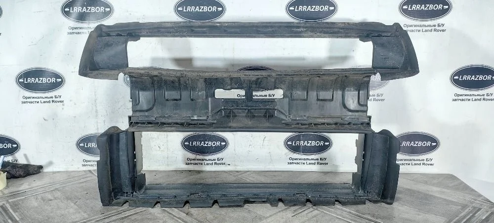 Диффузор радиатора Land Rover Freelander II (2006—2010)
