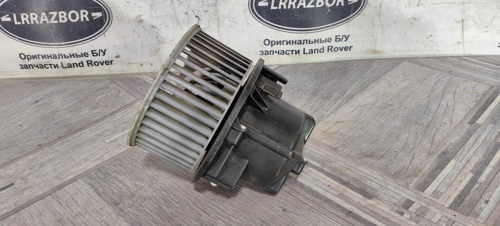 Моторчик печки Land Rover Freelander II рестайлинг (2010—2012)
