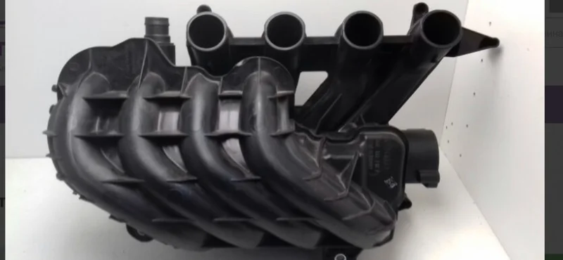 Коллектор впускной Volkswagen Passat 2005-2010 06F133210P B6, передний