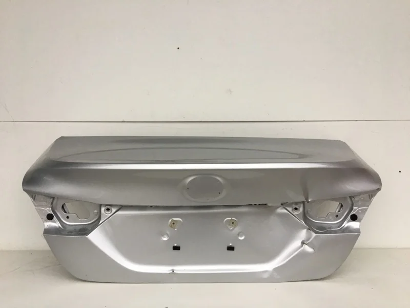 Крышка багажника Toyota Camry 2018-2020 6440133760 XV70, задняя