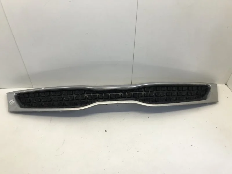 Решётка радиатора Kia Rio 2017-2020 86350H0500 4, передняя