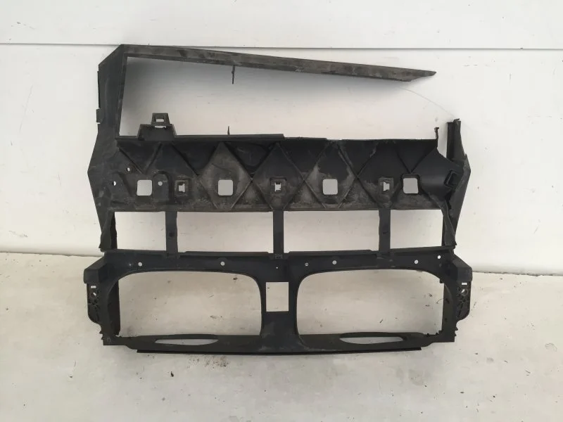 Воздуховод радиатора Bmw X5 2010-2013 51647222952 E70, передний