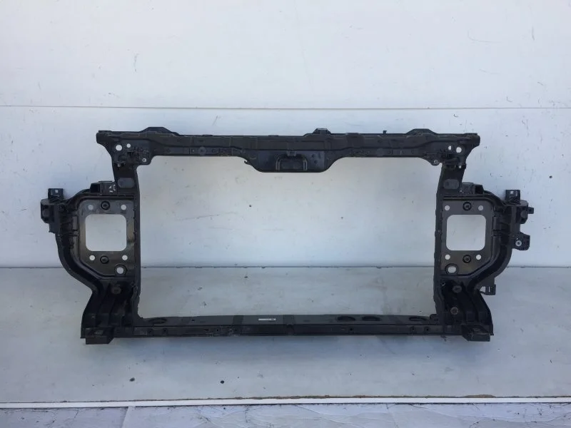 Панель передняя Kia K5 2020-2021 64101L2000 3, передний