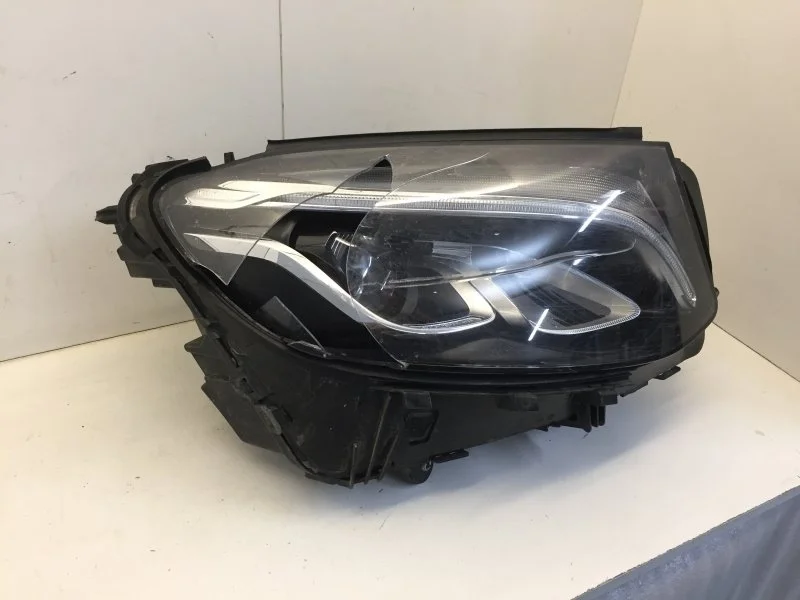 Фара Mercedes-Benz Glc-Klasse 2015-2020 A2539065201 X253, передняя правая