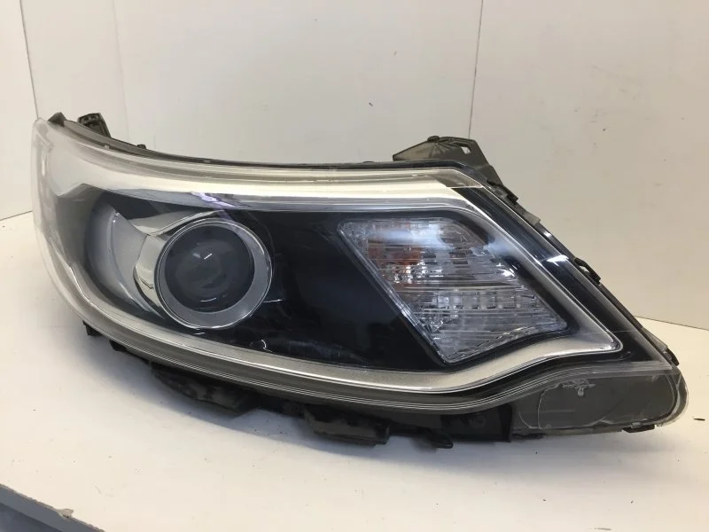 Фара Kia Rio 2011-2015 921024Х511 3, передняя правая