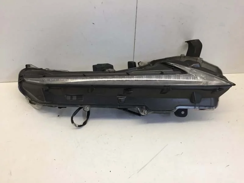 Дневной ходовой огонь Lexus Nx 2014-2020 8161078040 1, передний правый