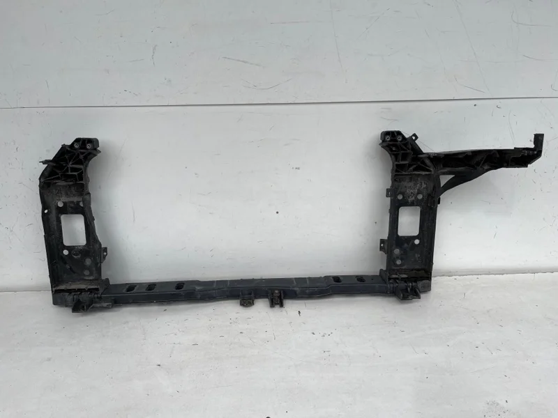 Панель передняя Kia Soul 2013-2019 64101B2010 2, передний