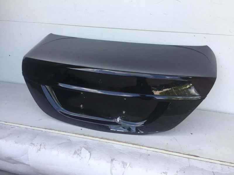 Крышка багажника Mercedes-Benz C-Klasse 2014-2021 A2057502400 W205, задняя