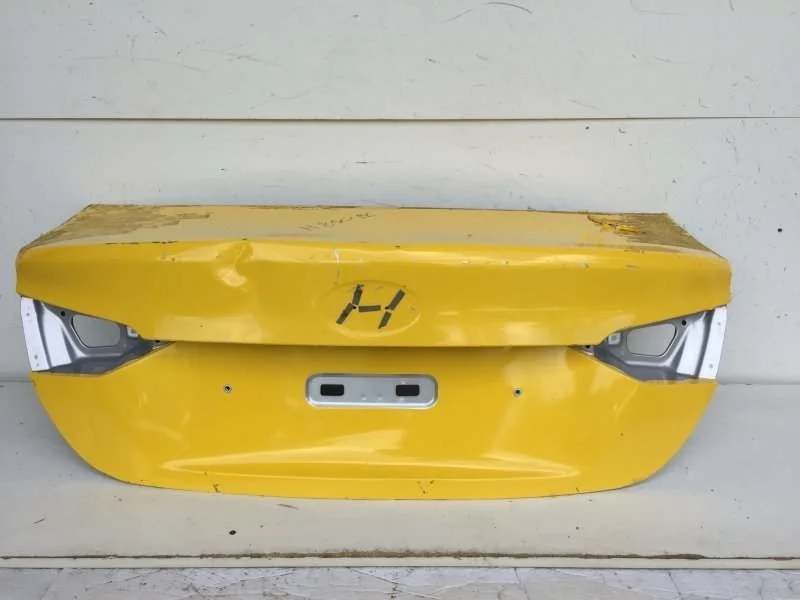 Крышка багажника Hyundai Solaris 2017-2020 69200H5000 2, задняя
