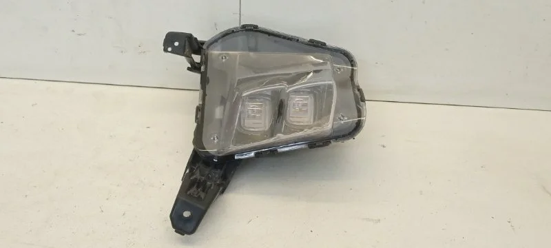 Фара противотуманная Kia K5 2020-2021 92202L2100 3, передняя правая