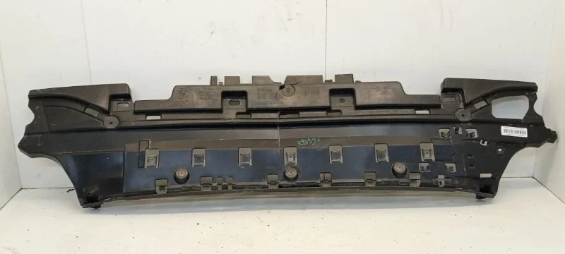 Кронштейн бампера Bmw 5 Series 2018-2021 51128064714 G30/G31, задний