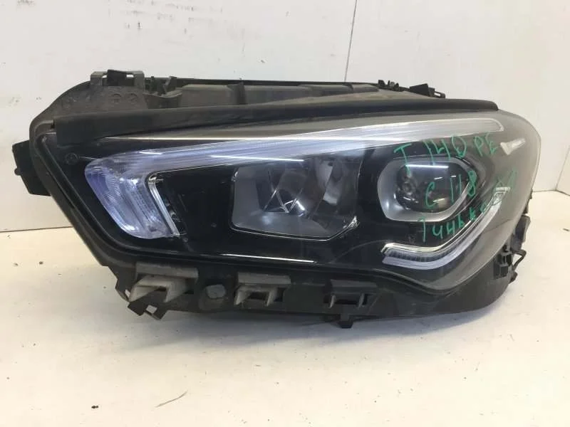 Фара Mercedes-Benz Cla-Klasse 2019-2021 A1189062500 C118, передняя левая