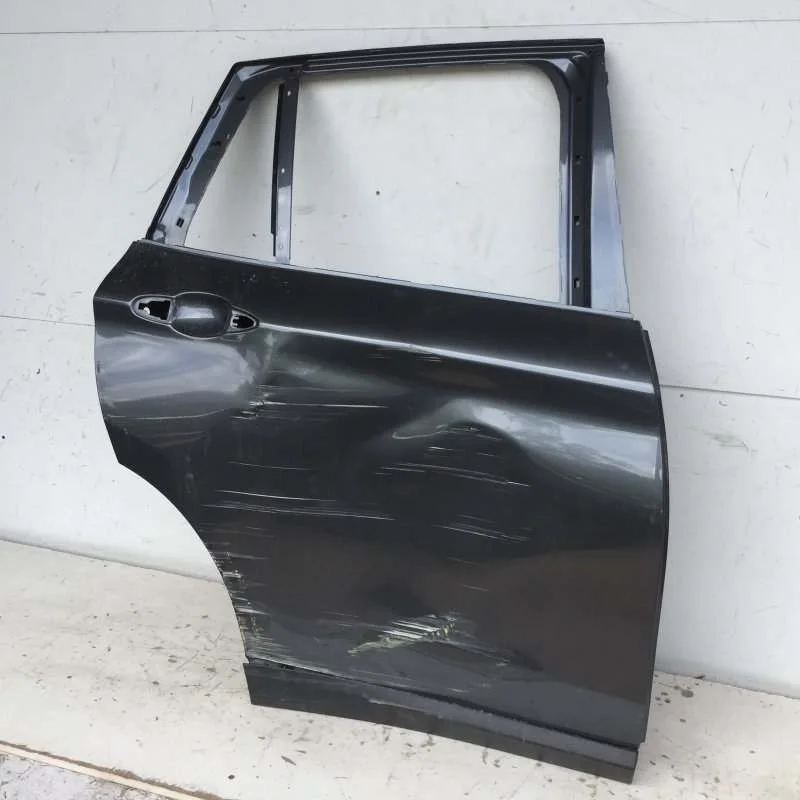 Дверь Bmw X1 2019-2023 41007461352 F48, задняя правая