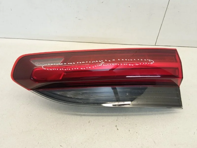 Фонарь в крышку багажника Bmw X4 2018-2021 63217433797 G02, задний левый