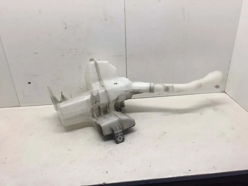 Бачок стеклоомывателя Kia Sorento 2014-2020 98610P2600 3, передний