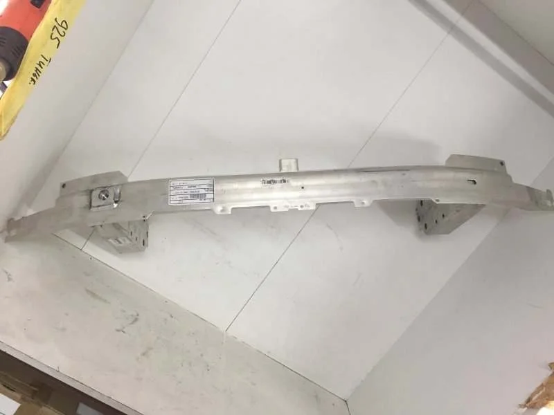 Усилитель бампера Bmw 5 Series 2016-2020 51117385288 G30/G31, передний