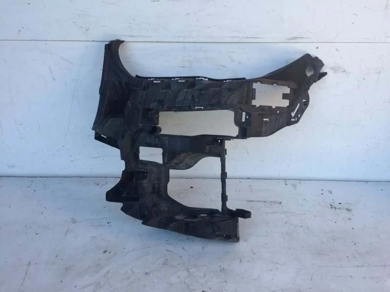 Кронштейн Bmw X5 2018-2023 51118069227 G05, передний левый