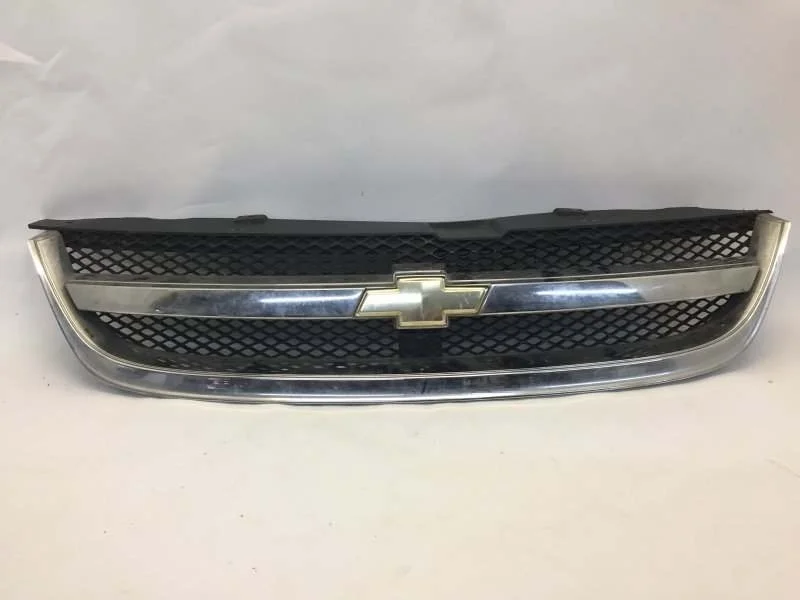 Решётка радиатора Chevrolet Lacetti 2004-2013 96547250 J200