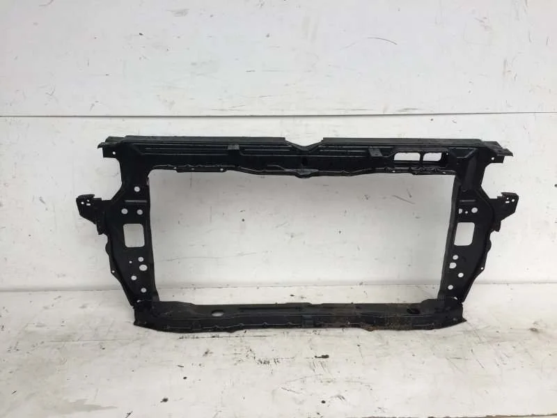 Панель передняя Hyundai Solaris 2020-2023 64101H5000 2, передний