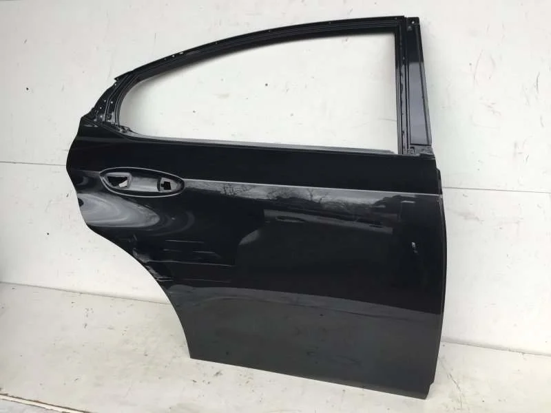 Дверь Lexus Es 2018-2023 6700333300 7, задняя правая