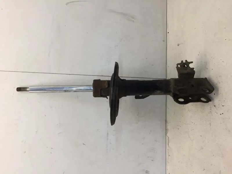 Амортизаторная стойка Toyota Camry 2014- 2017 4851080702 XV50, передняя правая