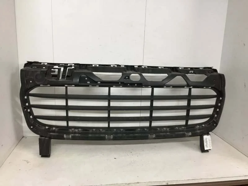 Решётка радиатора Porsche Cayenne 2014-2018 7P5807683 958, передняя