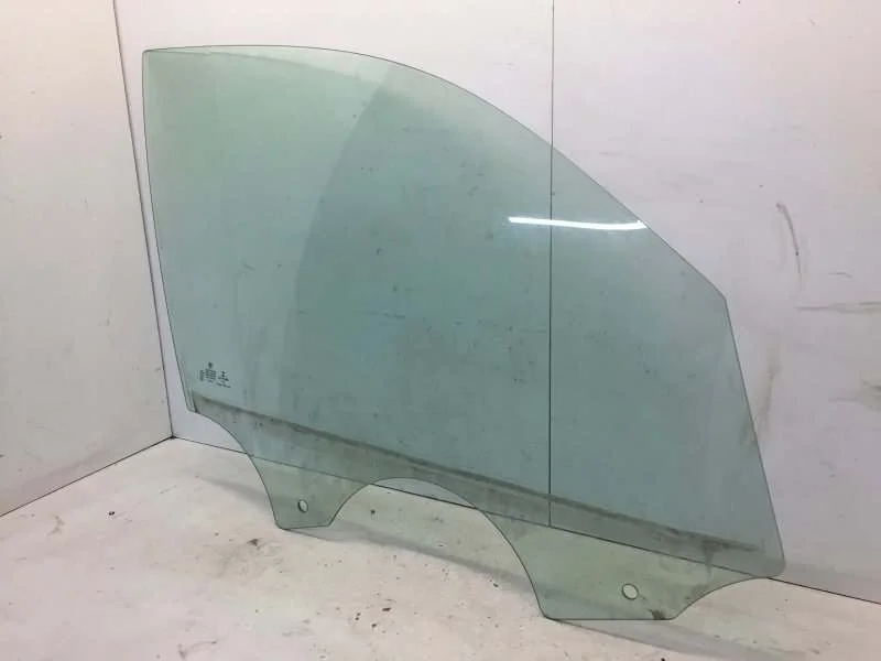 Стекло двери Bmw X3 2010-2017 51337347646 F25, переднее правое