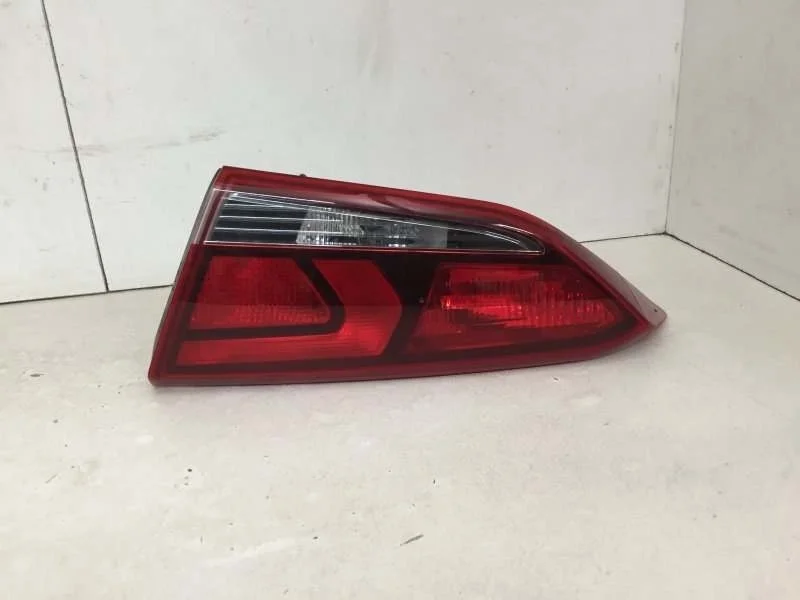 Фонарь Hyundai Solaris 2017-2023 92404H5000 2, задний правый