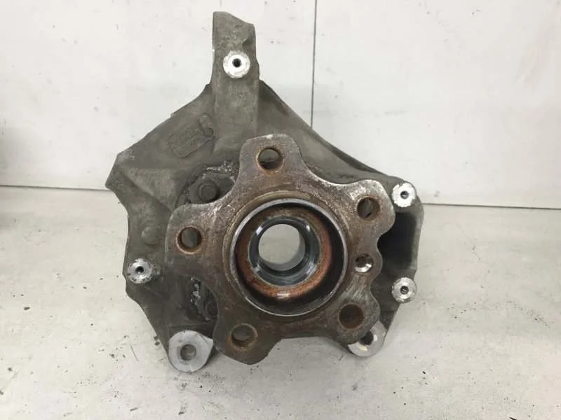 Кулак поворотный Bmw X3 2017-2023 31216882597 G01, передний левый