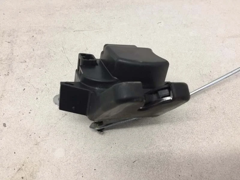 Замок крышки багажника Kia Rio 2016-2023 81230H0030 4, задний