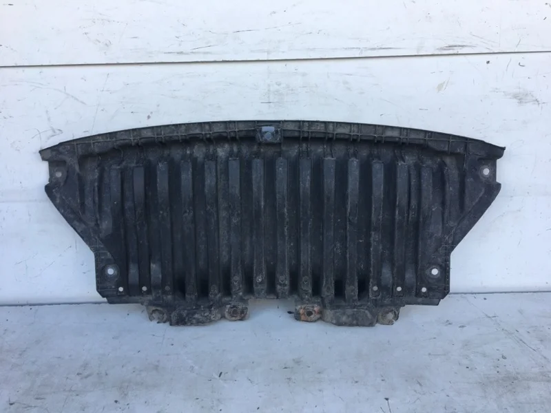 Защита двигателя Mercedes-Benz E-Klasse 2016-2020 A2135204200 W213, передняя