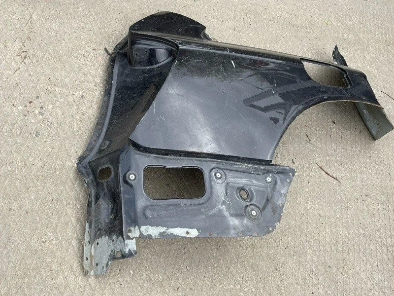 Крыло 4L0809840, заднее правое