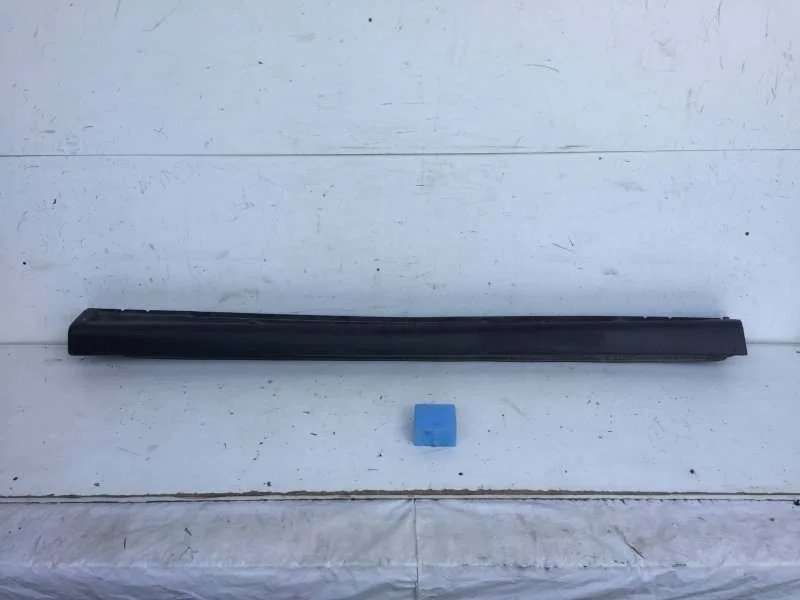 Накладка порога Mitsubishi Outlander 2012-2021 6512A890 3, правая