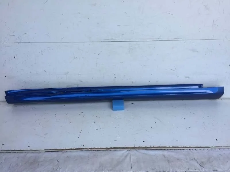 Накладка порога Porsche Macan 2013-2023 95B854884A 1, правая