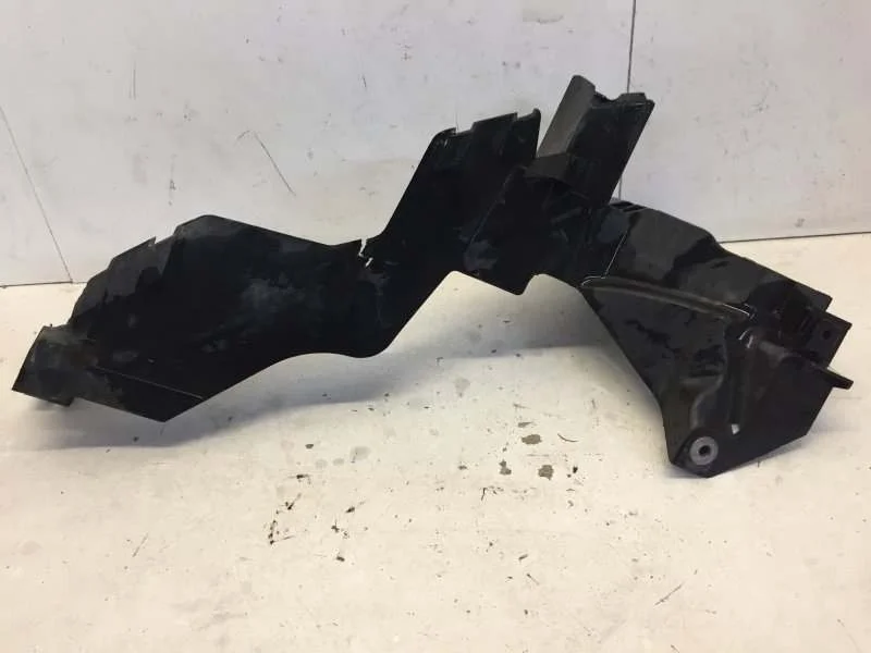 Кронштейн фары Audi Q7 2015-2022 4M0805607 2, передний левый