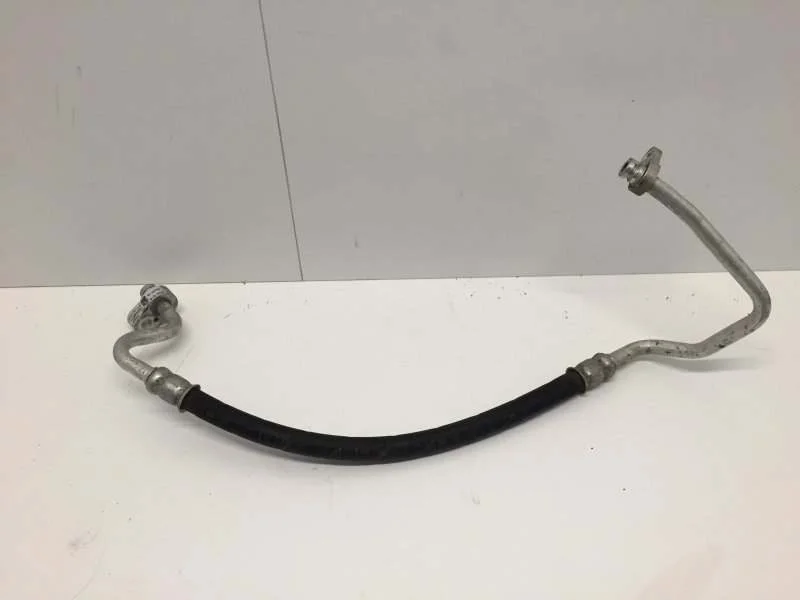 Трубка (шланг) кондиционера Skoda Octavia 2013-2020 5Q0816721AE A7, передняя