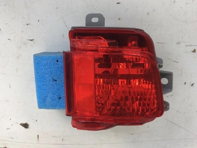 Фонарь противотуманный Toyota Land Cruiser 2007-2015 8145660070 200, задний левый